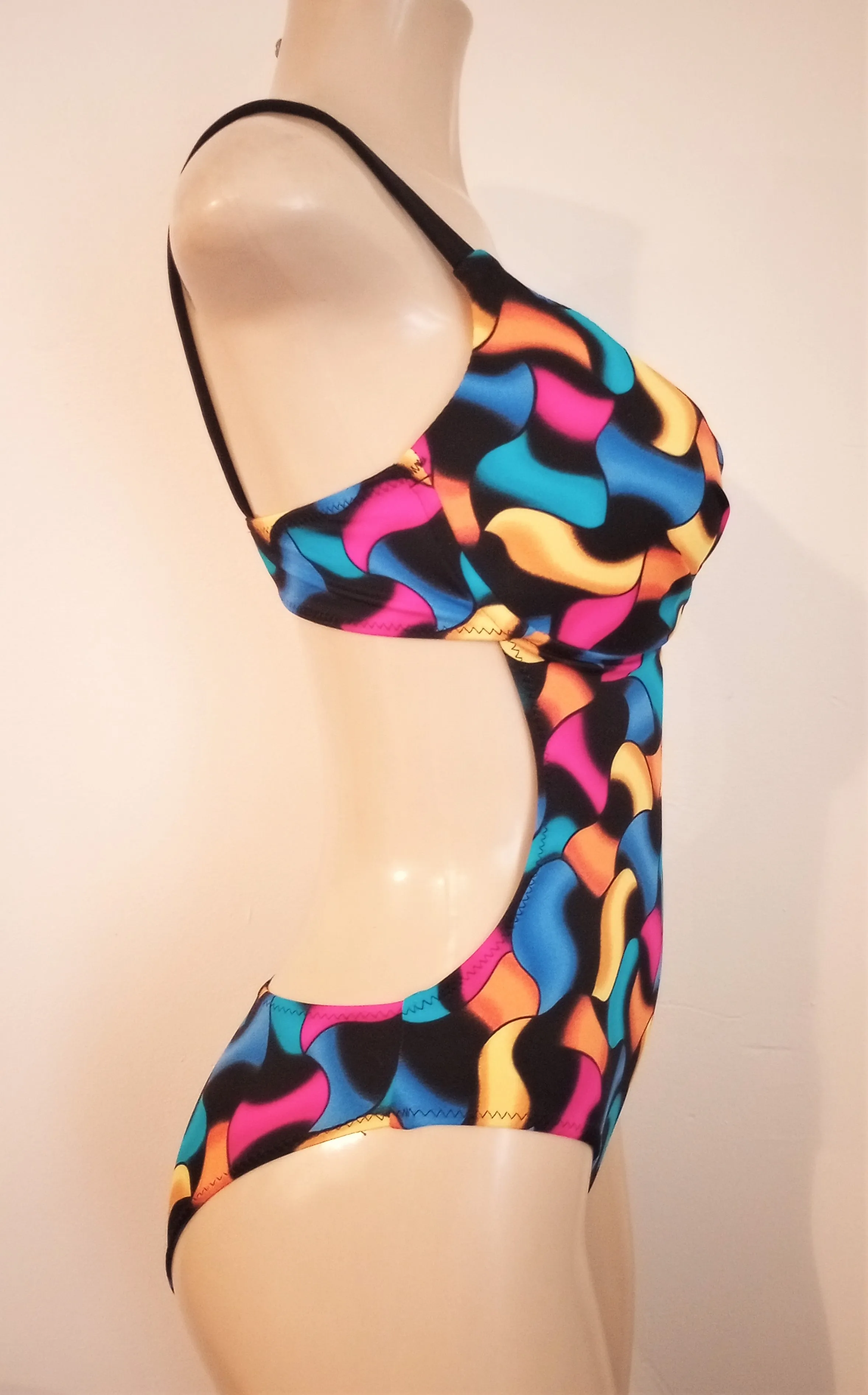 Cutaway Underwire Monokini Push Up One Piece Swimsuit