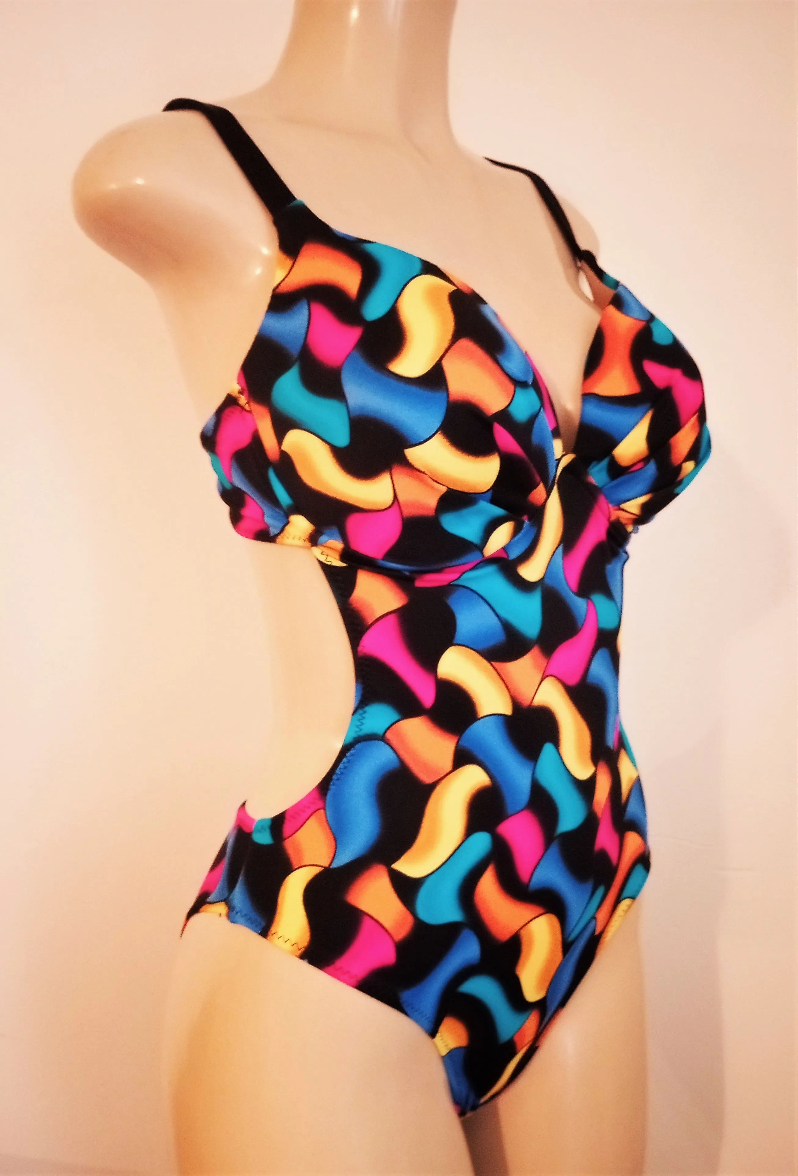 Cutaway Underwire Monokini Push Up One Piece Swimsuit