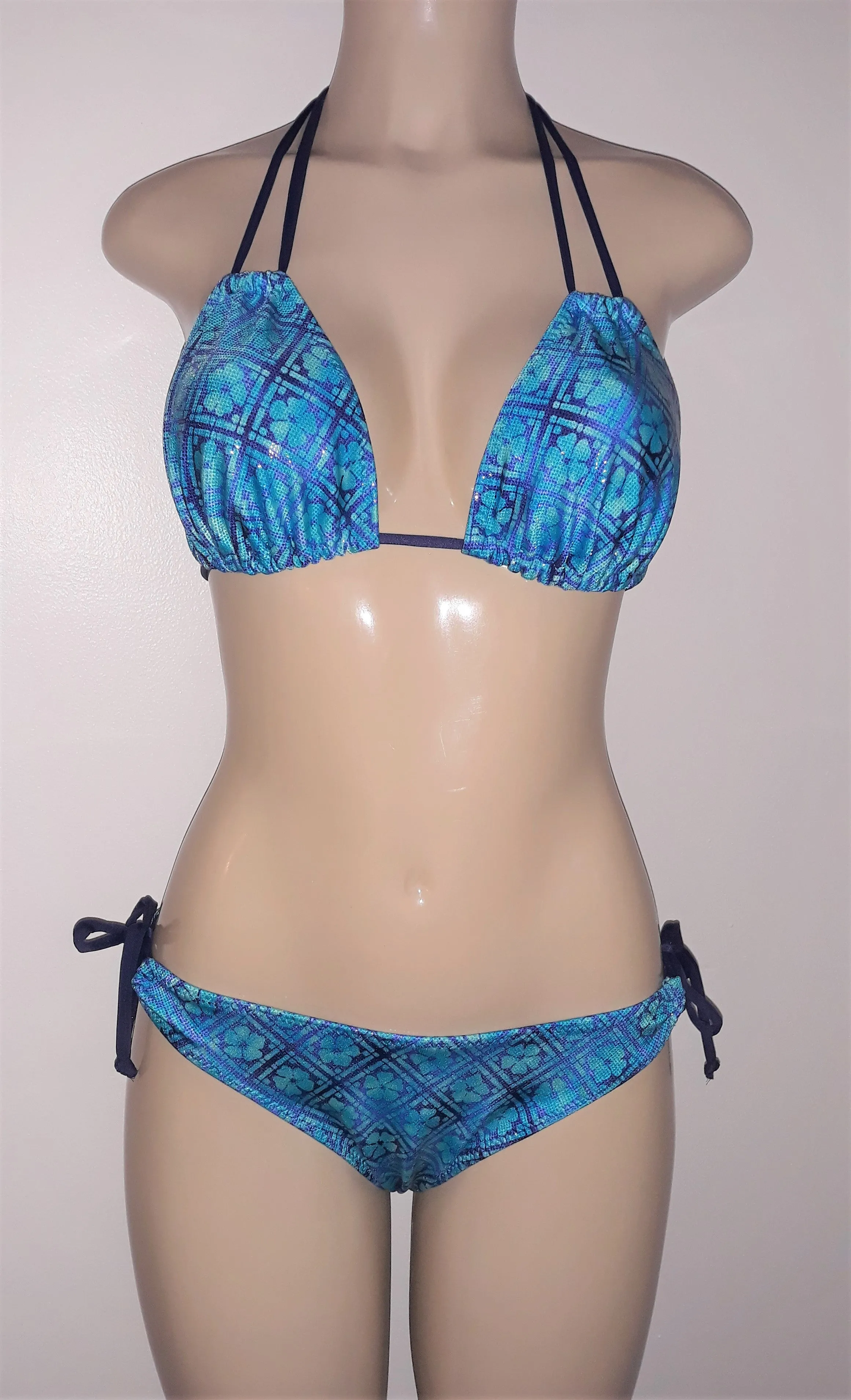 Double string swimwear top and Keyhole hipster bikini bottom