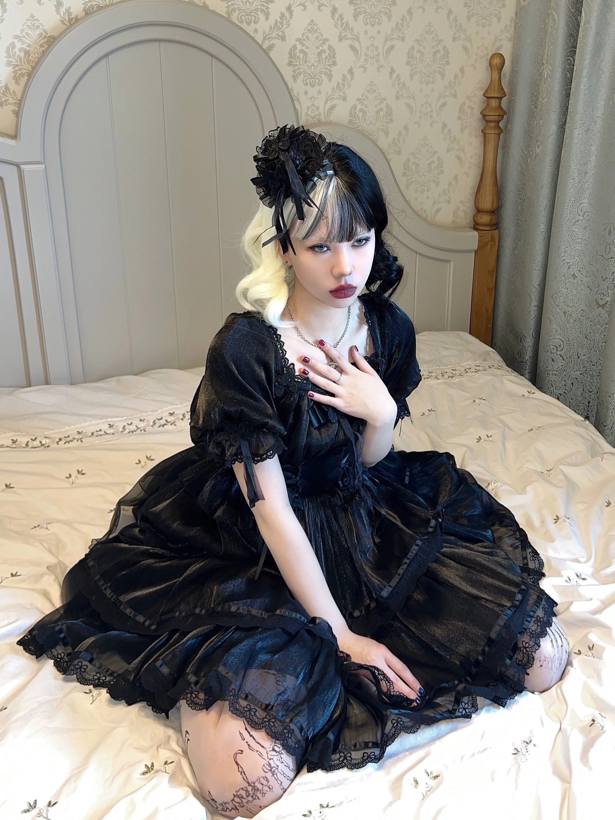 Lolita   Flower Dress Halter Neck Wedding Dress Light Suspender