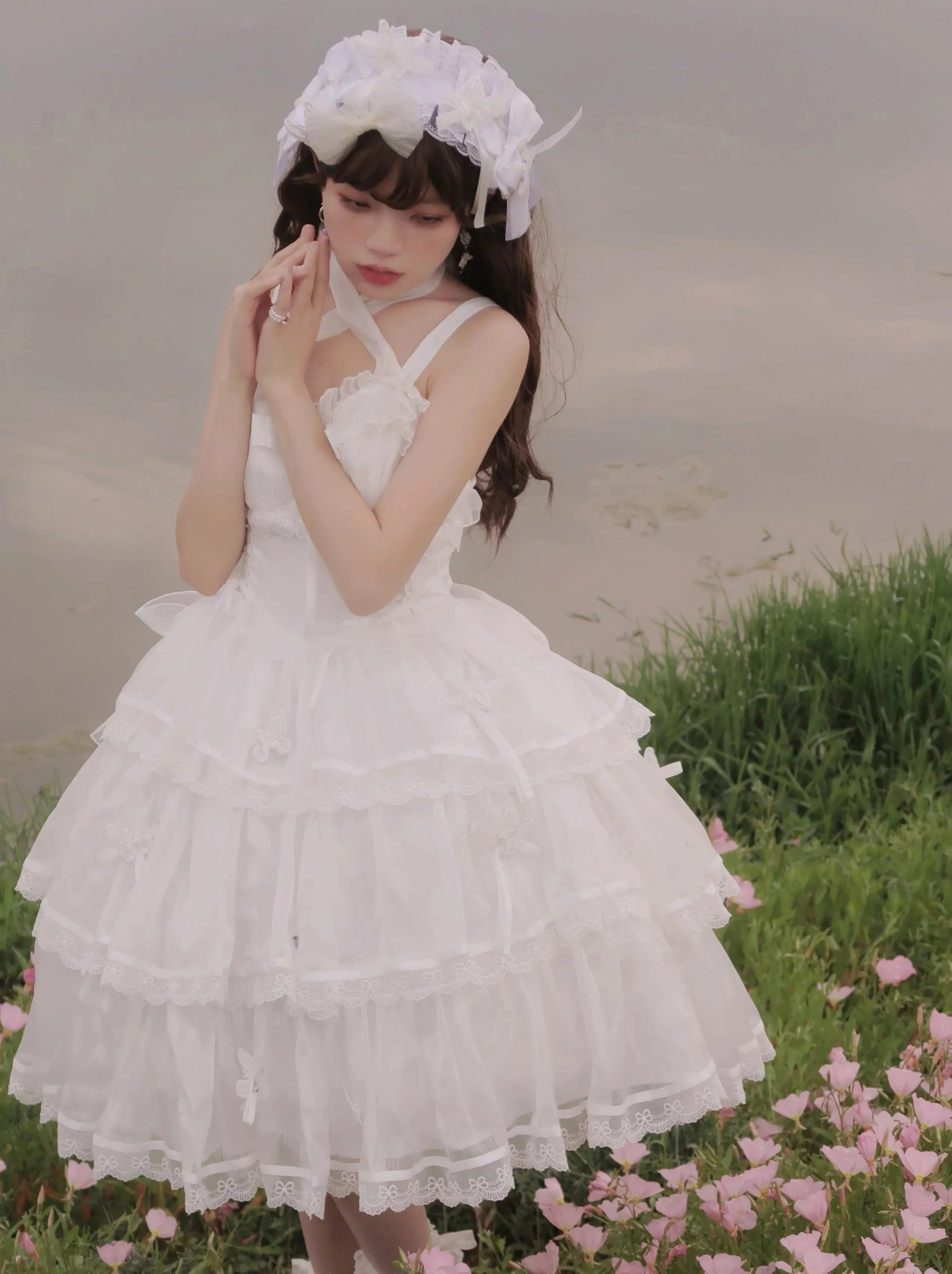 Lolita   Flower Dress Halter Neck Wedding Dress Light Suspender